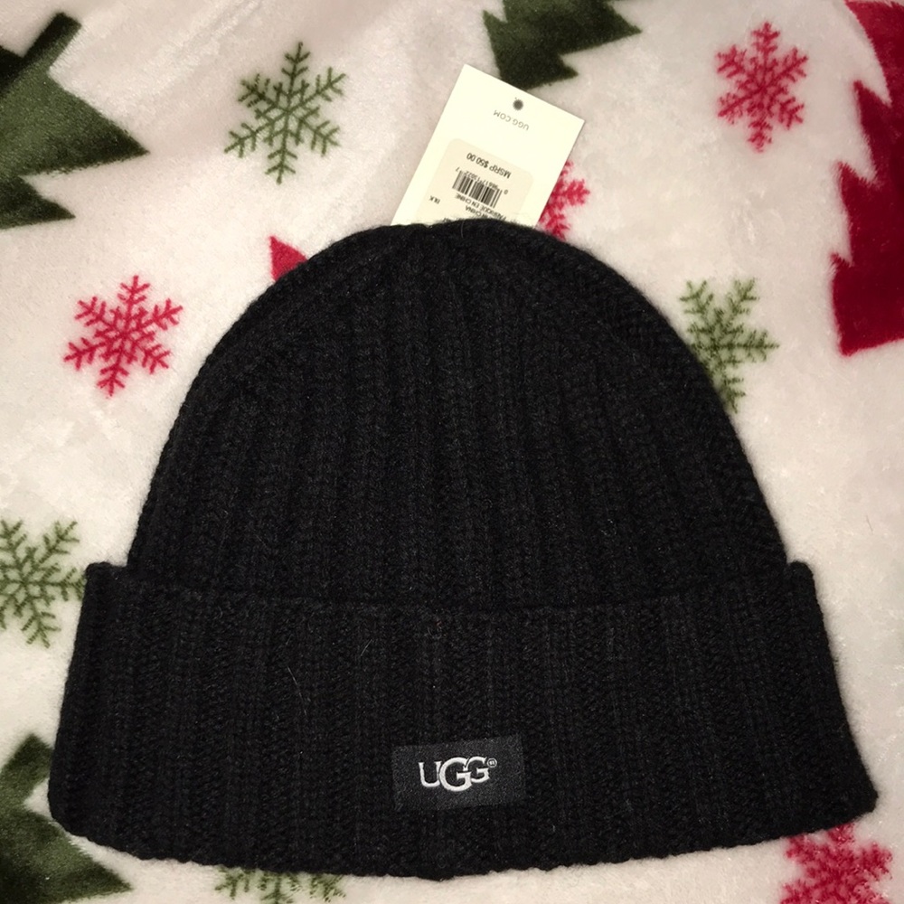 NEW UGG hat
